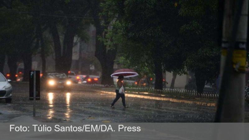 Mais de 125 cidades de MG estão sob alerta de perigo para chuva