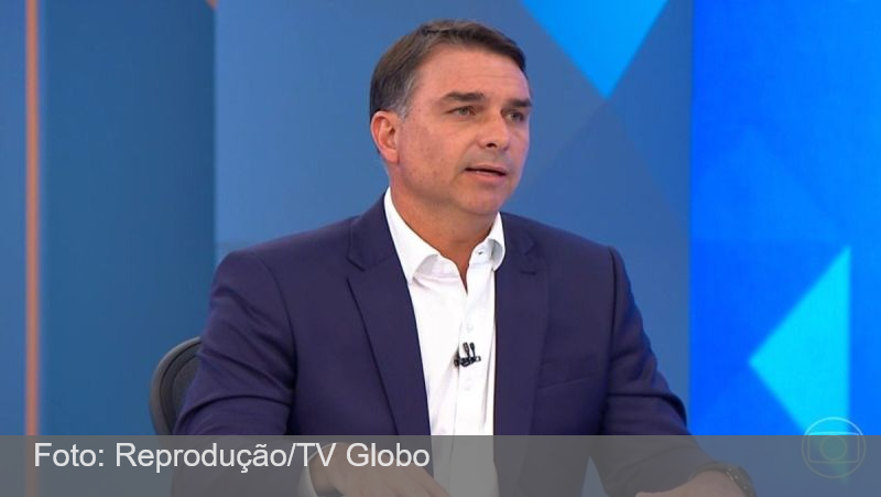 Flávio não explica visita a Vorcaro: ‘Quem deve esclarecimento é Lula’