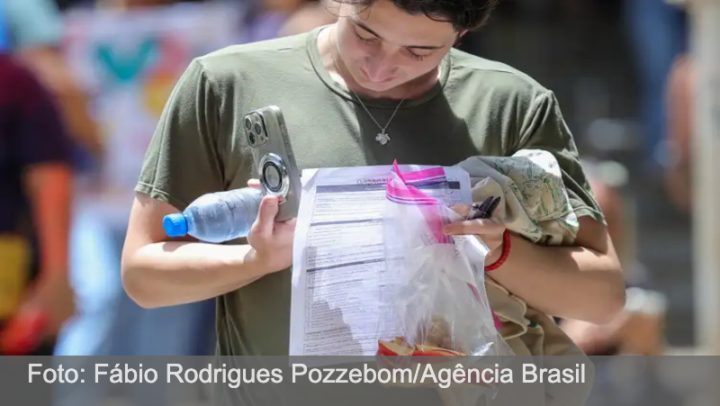 Segundo dia de provas do Enem 2025 ocorre neste domingo; candidatos fazem prova de matemática e ciências da natureza