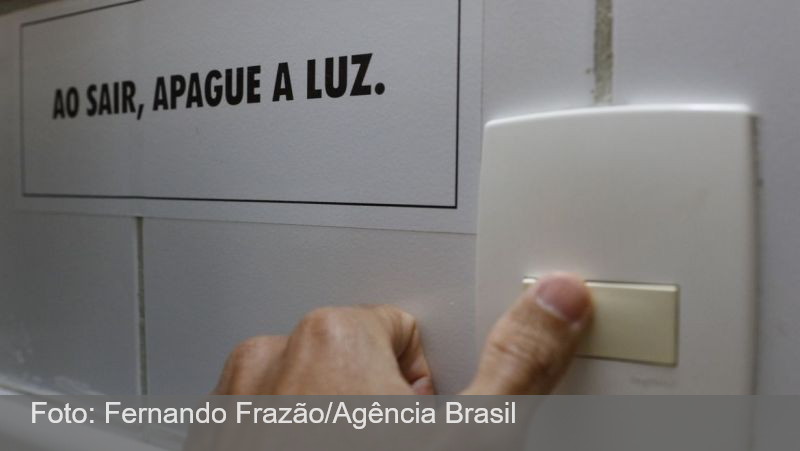 Conta de luz tem bandeira vermelha há cinco meses seguidos