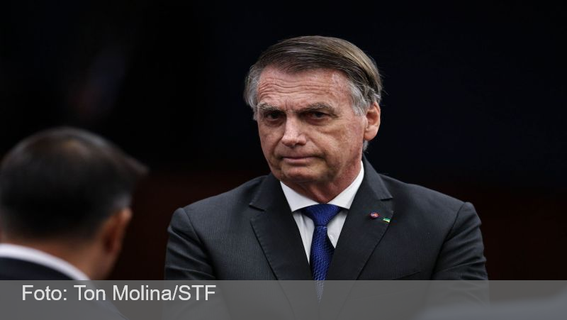PM apreende arma registrada em nome de Bolsonaro