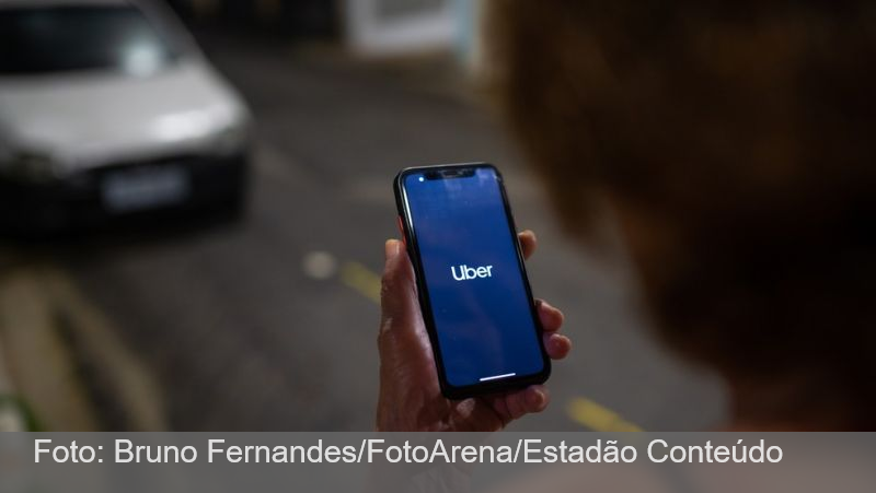 Passageiro do Uber que faz pagamento em dinheiro terá que tirar selfie para solicitar corrida