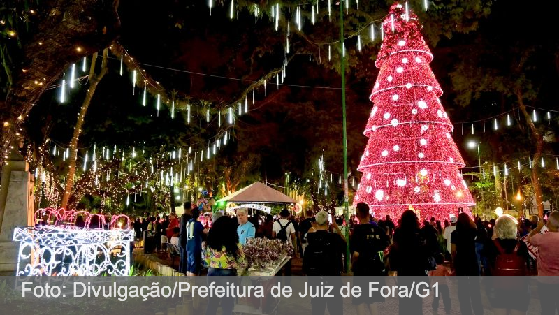 VÍDEO e FOTOS: Com árvore gigante, decoração de Natal do Parque Halfeld, em Juiz de Fora, é inaugurada
