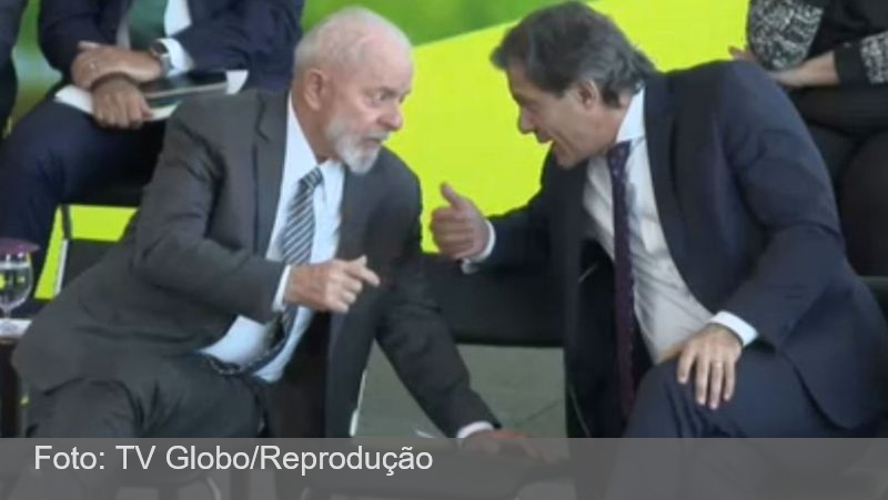 Após dólar disparar, Lula muda tom e diz que ‘responsabilidade fiscal é compromisso’