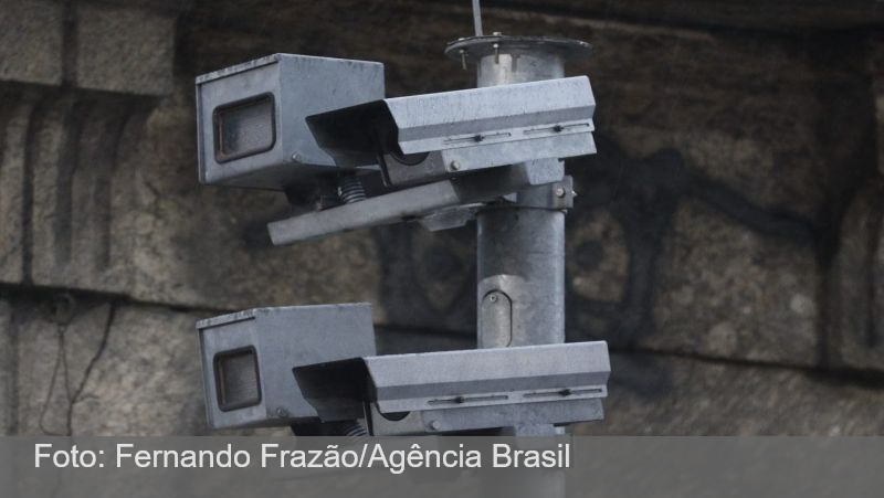 Brasil começa a testar radar de velocidade média: entenda como funciona a tecnologia