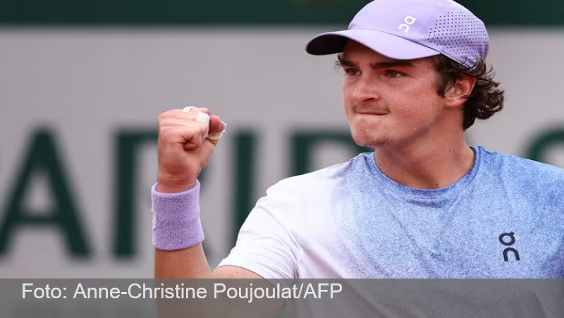 João Fonseca bate francês em Roland Garros e vai jogar 3ª rodada de Grand Slam pela primeira vez