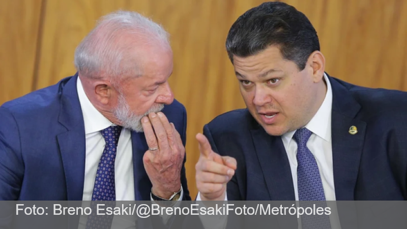 Após reunião com Lula, Alcolumbre libera PEC da Segurança e fim da 6x1