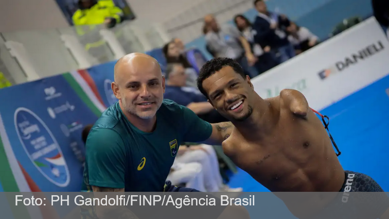 Gabrielzinho lidera natação paralímpica do Brasil no circuito mundial