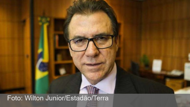 Se quiser sair do Brasil, o problema é só da Uber, diz ministro do Trabalho