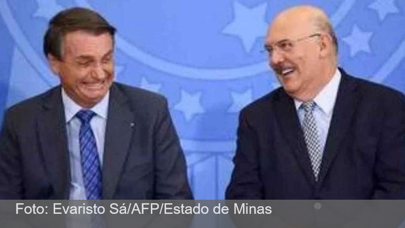 MEC: STF envia à PGR quarto pedido de investigação contra Bolsonaro