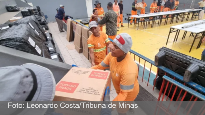 Antes do ‘confirma’: Quase 1.300 urnas eletrônicas chegam a Juiz de Fora