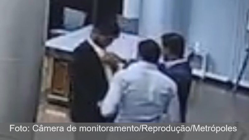 Vídeo inédito mostra advogado de Marçal no colarinho de assessor após soco em debate