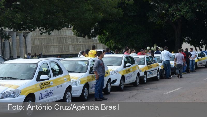 Lula dá aval para proposta que dá fim à obrigatoriedade de autoescola