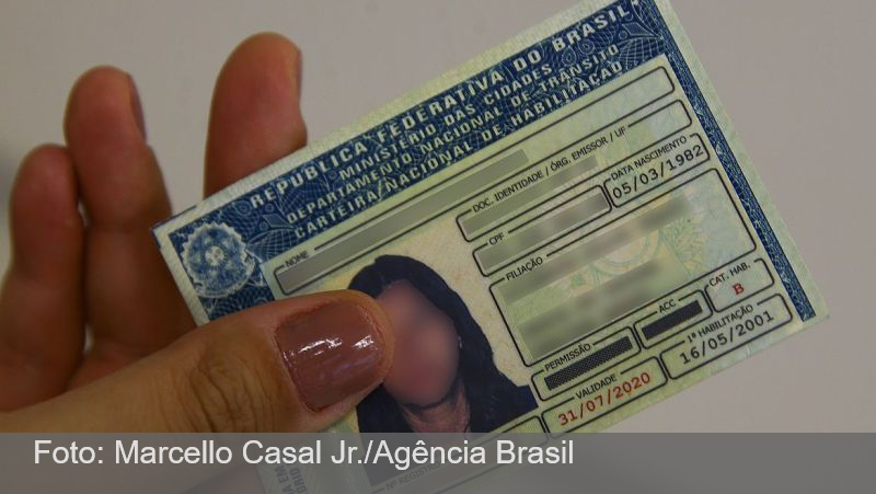 Renovação da carteira de motorista poderá depender de avaliação psicológica; Câmara discute