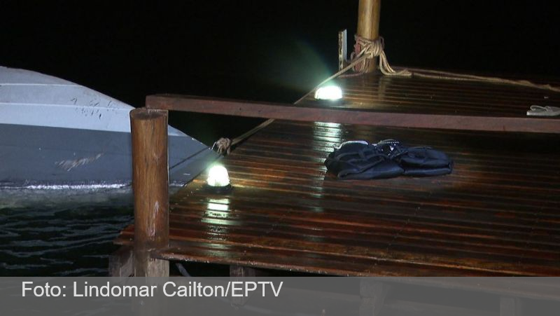 6 pessoas morrem após lancha bater em píer na divisa entre SP e MG
