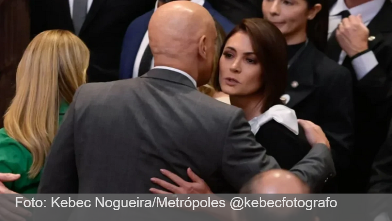 Michelle Bolsonaro chama Moraes de ‘irmão em Cristo’