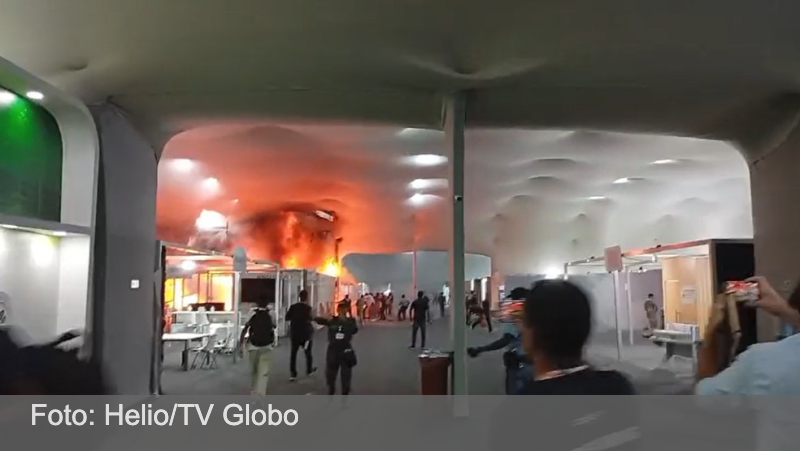 VÍDEOS e FOTOS: labaredas atingiram a cobertura do pavilhão da COP30