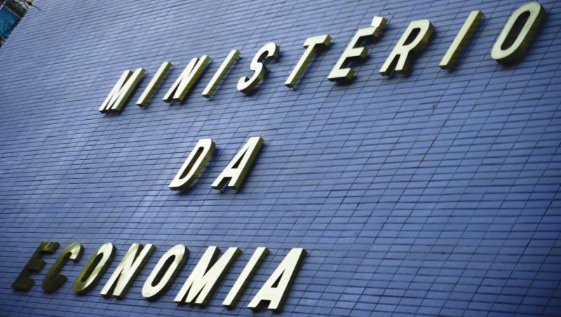Governo libera R$ 3,1 bilhões para gastos dos ministérios