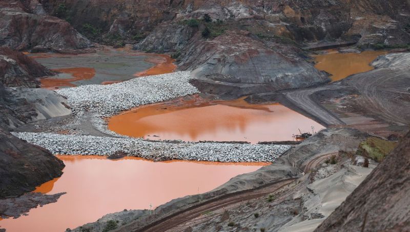 Justiça inglesa condena mineradora BHP por rompimento da Barragem de Fundão, na cidade de Mariana