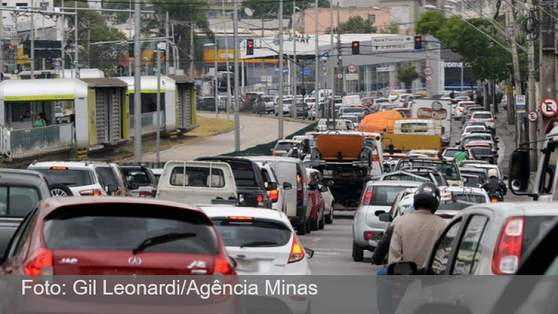 CRLV 2025 começa a ser cobrado em Minas Gerais