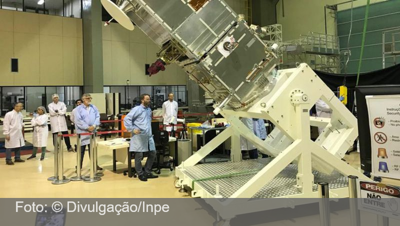 Produzido 100% no Brasil, satélite Amazonia-1 entrará em órbita dia 28