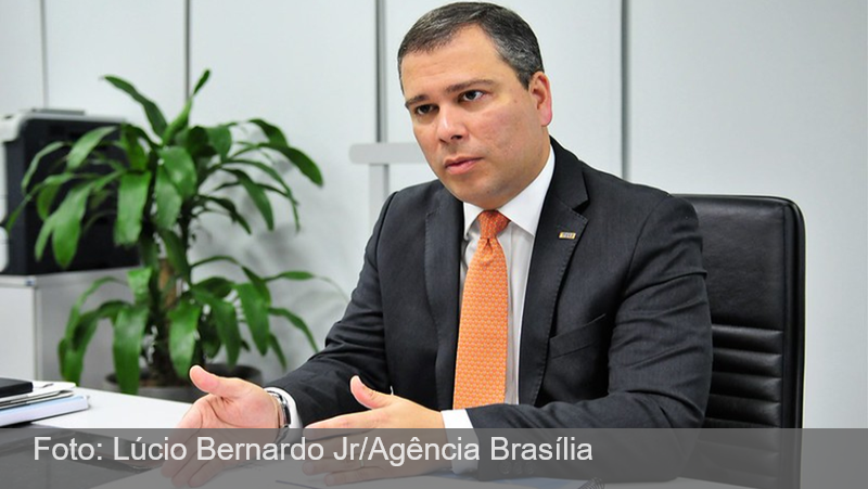 Polícia Federal prende ex-presidente do BRB e apura se ele recebeu imóveis de R$ 146 milhões de Vorcaro