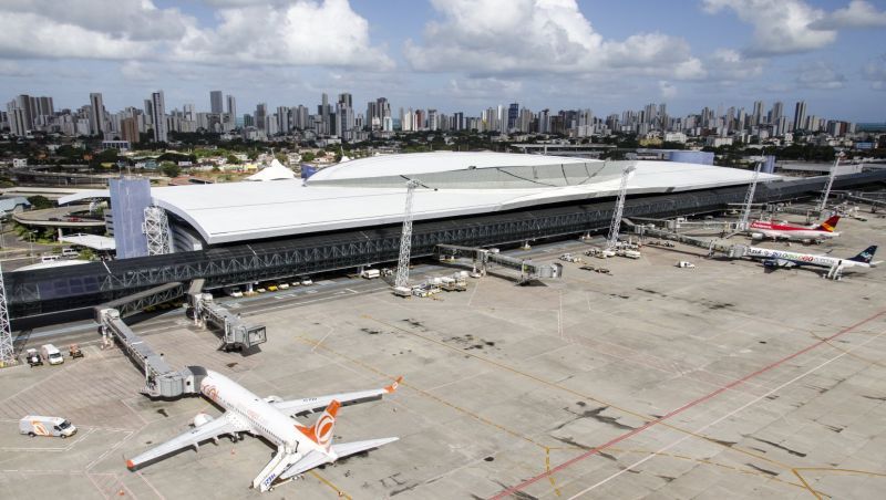 Avião que buscará vacinas na Índia parte amanhã à noite do Recife