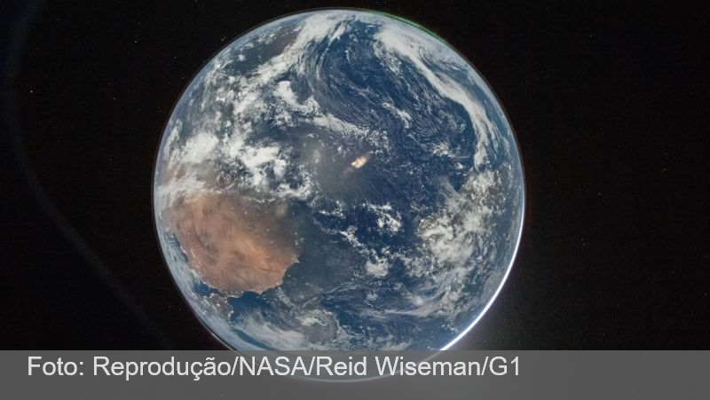 Lua ‘está ficando maior’, dizem astronautas da Artemis II no 3º dia de missão