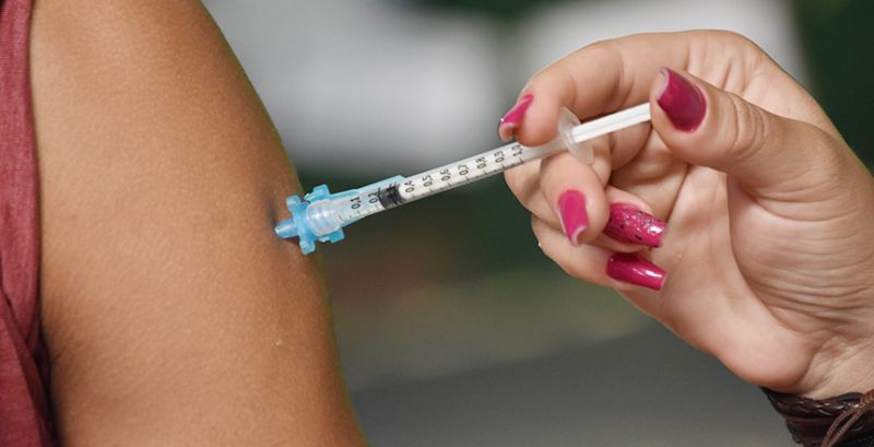 UBSs de Juiz de Fora dão sequência à vacinação contra Covid-19 nesta quinta, 14