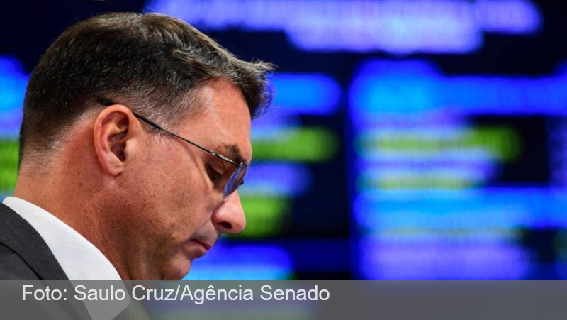 88% dos eleitores de Flávio defendem que ele siga na disputa mesmo após ‘Dark Horse’, aponta Datafolha