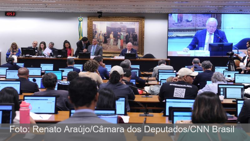 Fim de escala 6x1 avança, mas debate sobre custo e transição se intensifica