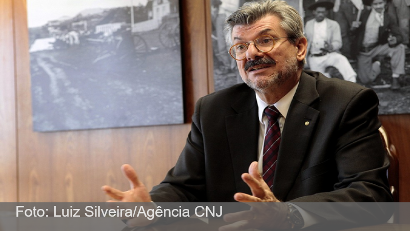 Ministro do STJ afastado acusado de assédio segue com salário de R$ 100 mil