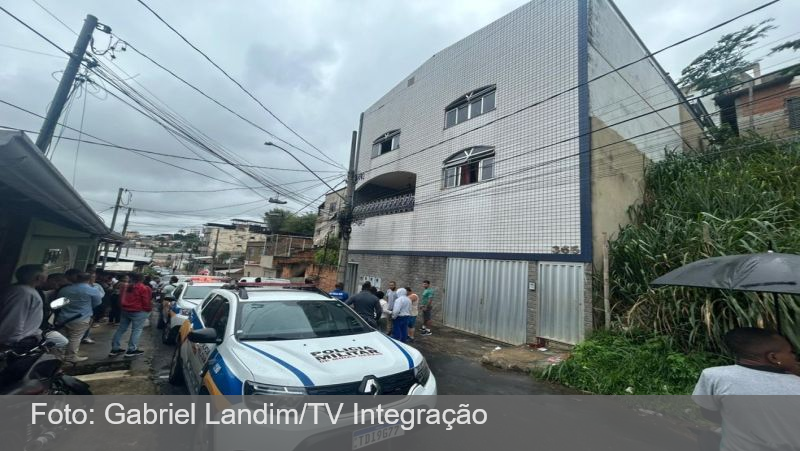 Homem mata o próprio pai, madrasta, irmãs e sobrinho a facadas em Juiz de Fora