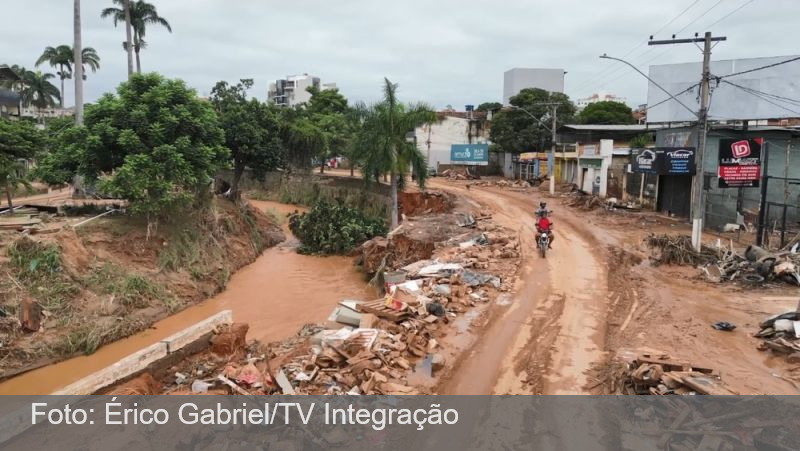 Auxílio de R$ 7,3 mil: famílias de Juiz de Fora e Ubá começam a receber benefício; saiba como confirmar dados