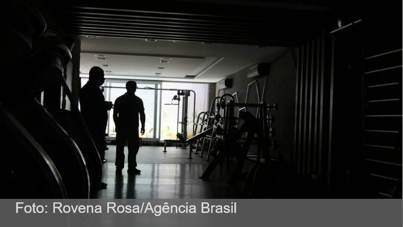 Apagão durante a madrugada é registrado em ao menos 20 estados e no DF