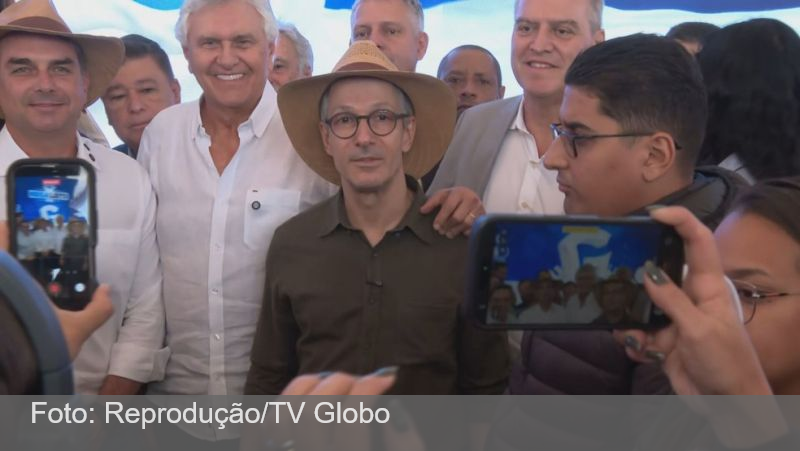 Flávio, Zema e Caiado se encontram em Minas e falam em união da direita na eleição para ‘derrotar PT’