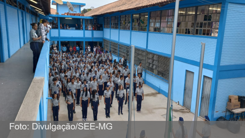 Justiça determina suspensão das escolas cívico-militares em Minas