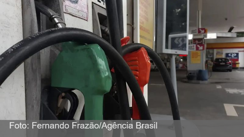 Governo anuncia nova subvenção ao diesel e medidas para gás de cozinha e aviação