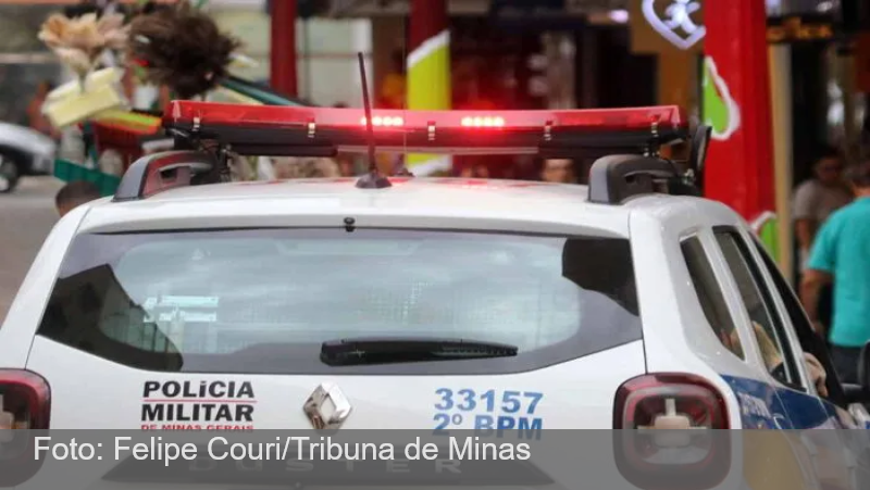 Dois cachorros são achados mortos perto de farmácia em Ewbank da Câmara