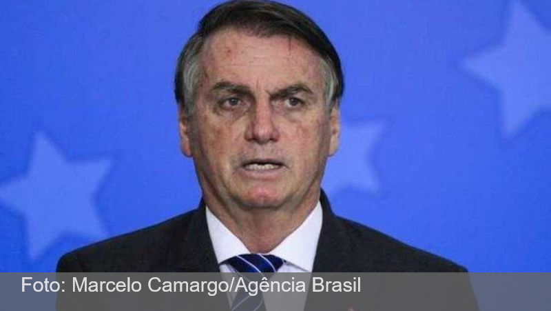 Bolsonaro suspende reajuste salarial prometido para as carreiras policiais