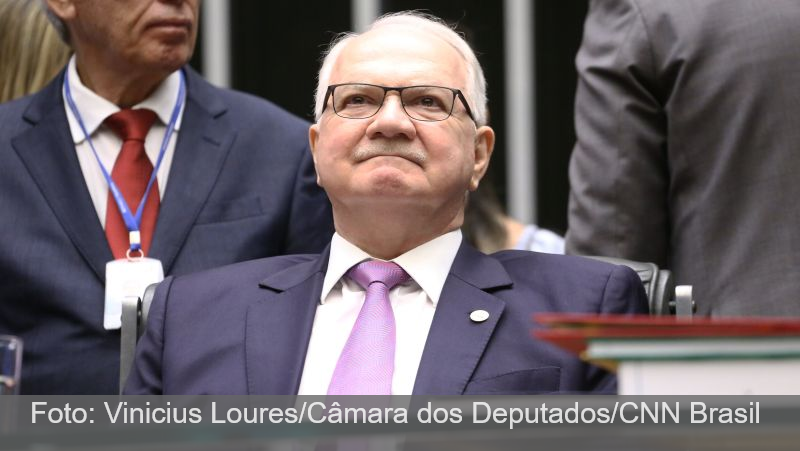 Fachin confirma arquivamento de ação que pedia suspeição de Toffoli envolvendo o Banco Master