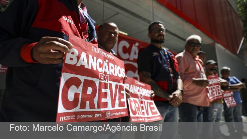 Bancários fazem paralisação nacional de 24 horas nesta quinta-feira