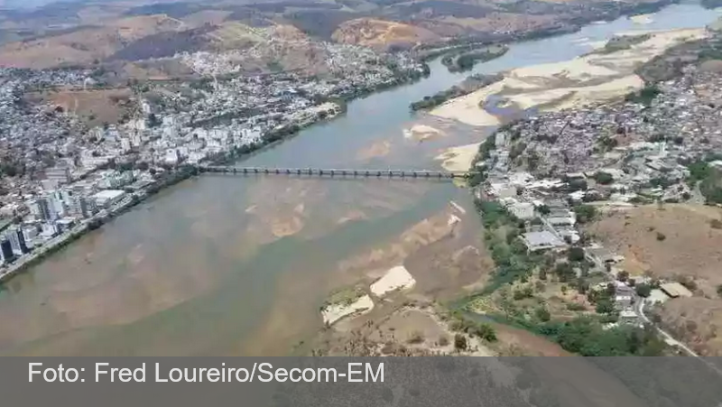 MPF pede suspensão da captação de água do Rio Doce por contaminação