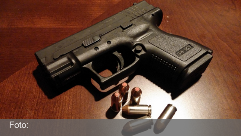 Projeto autoriza uso do FGTS para comprar armas; texto será analisado em comissão de segurança da Câmara