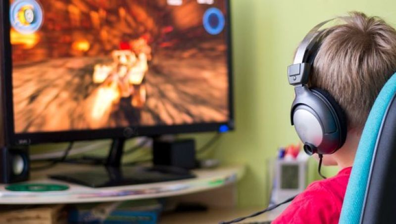 Férias e calor aumentam consumo de energia e Cemig orienta como economizar