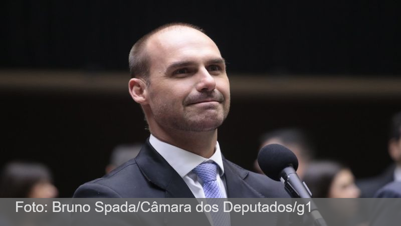 Apartamento de Eduardo Bolsonaro no Rio vai a leilão após ser retomado pela Caixa por dívida