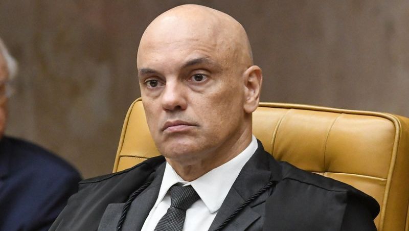 Moraes multa X em R$ 5 milhões após rede driblar decisão judicial