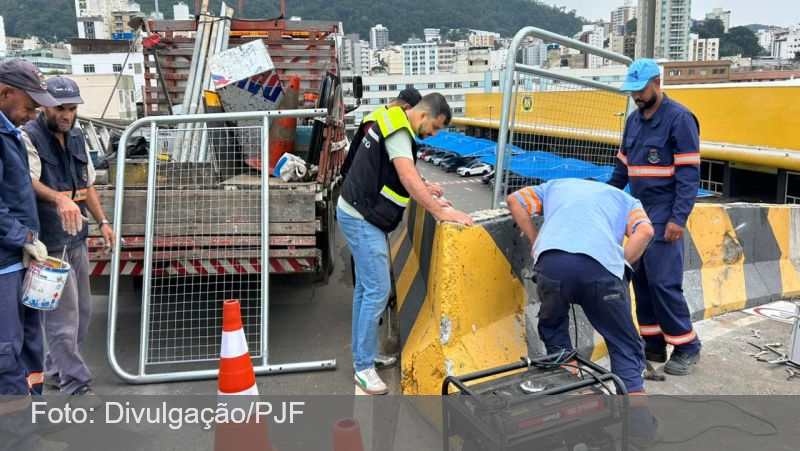 Prefeitura de Juiz de Fora inicia instalação de gradis no Viaduto Roza Cabinda