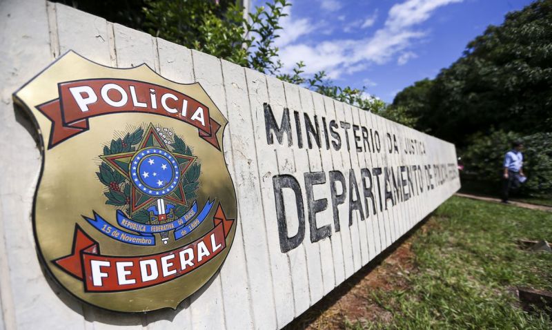 Lava Jato: Polícia Federal cumpre mandados por fraudes na Petrobras