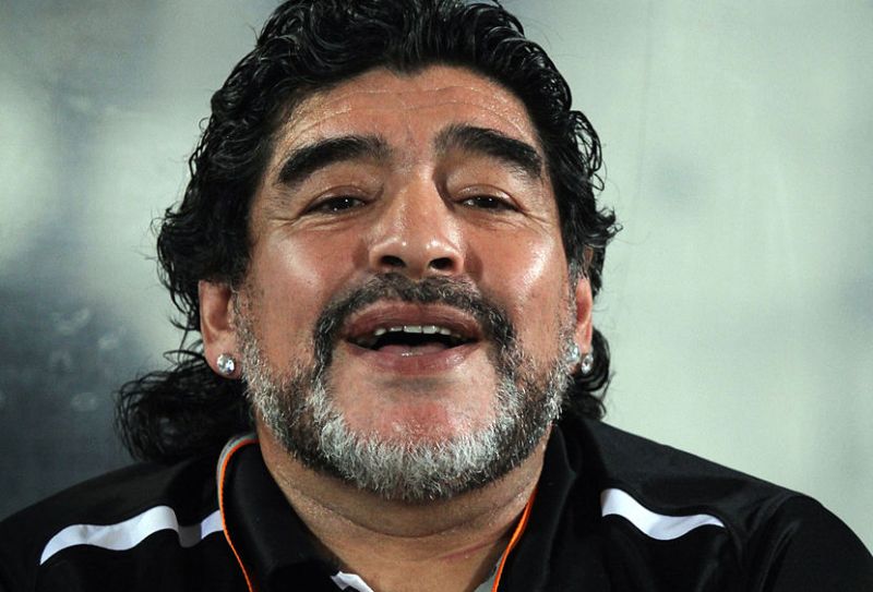 Maradona comemora 60º aniversário com homenagens por todo o mundo